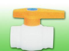 半塑球閥門生產(chǎn)廠家|信譽(yù)好的冷水半塑球閥門供應(yīng)商當(dāng)屬萬事達(dá)塑業(yè)圖片|半塑球閥門生產(chǎn)廠家|信譽(yù)好的冷水半塑球閥門供應(yīng)商當(dāng)屬萬事達(dá)塑業(yè)產(chǎn)品圖片由青州萬事達(dá)塑業(yè)公司生產(chǎn)提供-