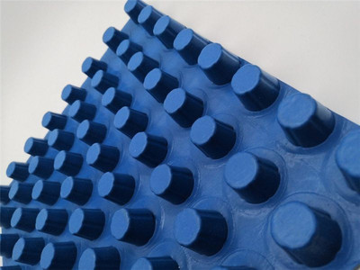 遼寧地下車庫(kù)排水板-振晨塑業(yè)值得選購(gòu)-地下車庫(kù)排水板廠家